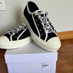 NEW Christian Dior Walk'n'Dior Sneakers (EU 39) - Navy Dior Oblique Embroidery